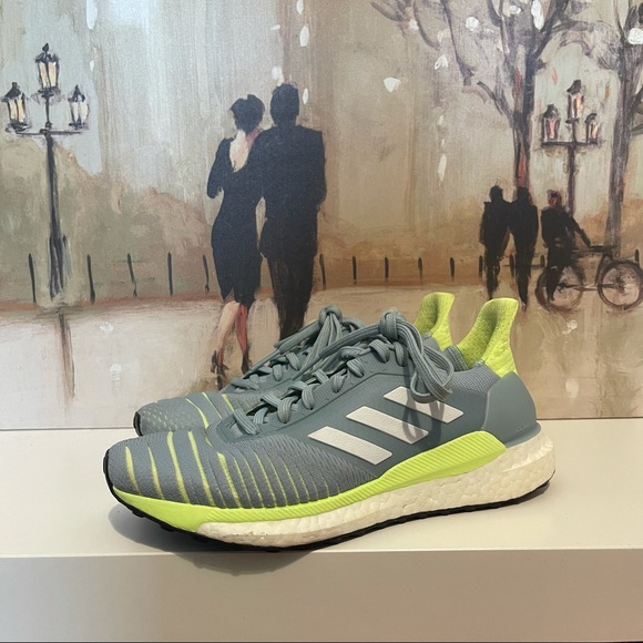 Adidas Solar Glide Boost Womens Running Shoes - Picture 2 of 5